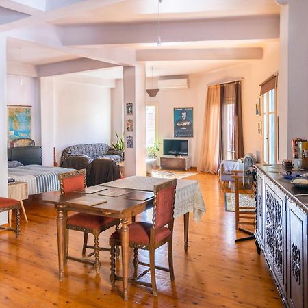 Artistic Getaway Home - Super Central Heraklion  Bagian luar foto